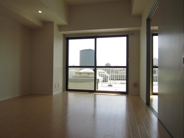 コロネード春日の物件内観写真